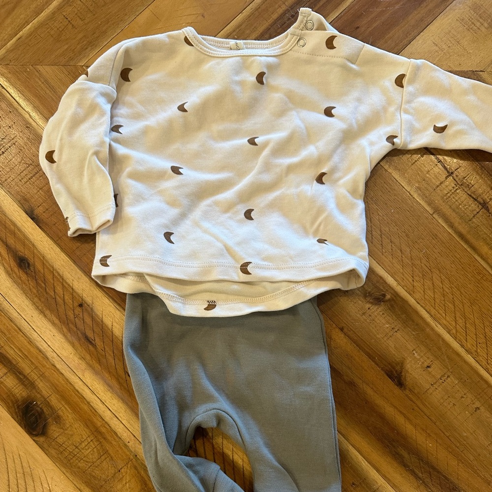 Quincy Mae set 0-3 months EUC